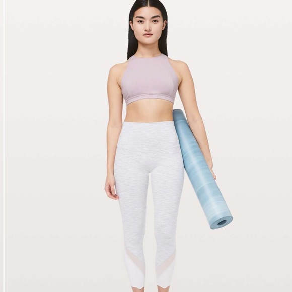 Lululemon Free To Be Serene Bra *High Neck Heathered Powdered Mauve - Picture 5 of 7